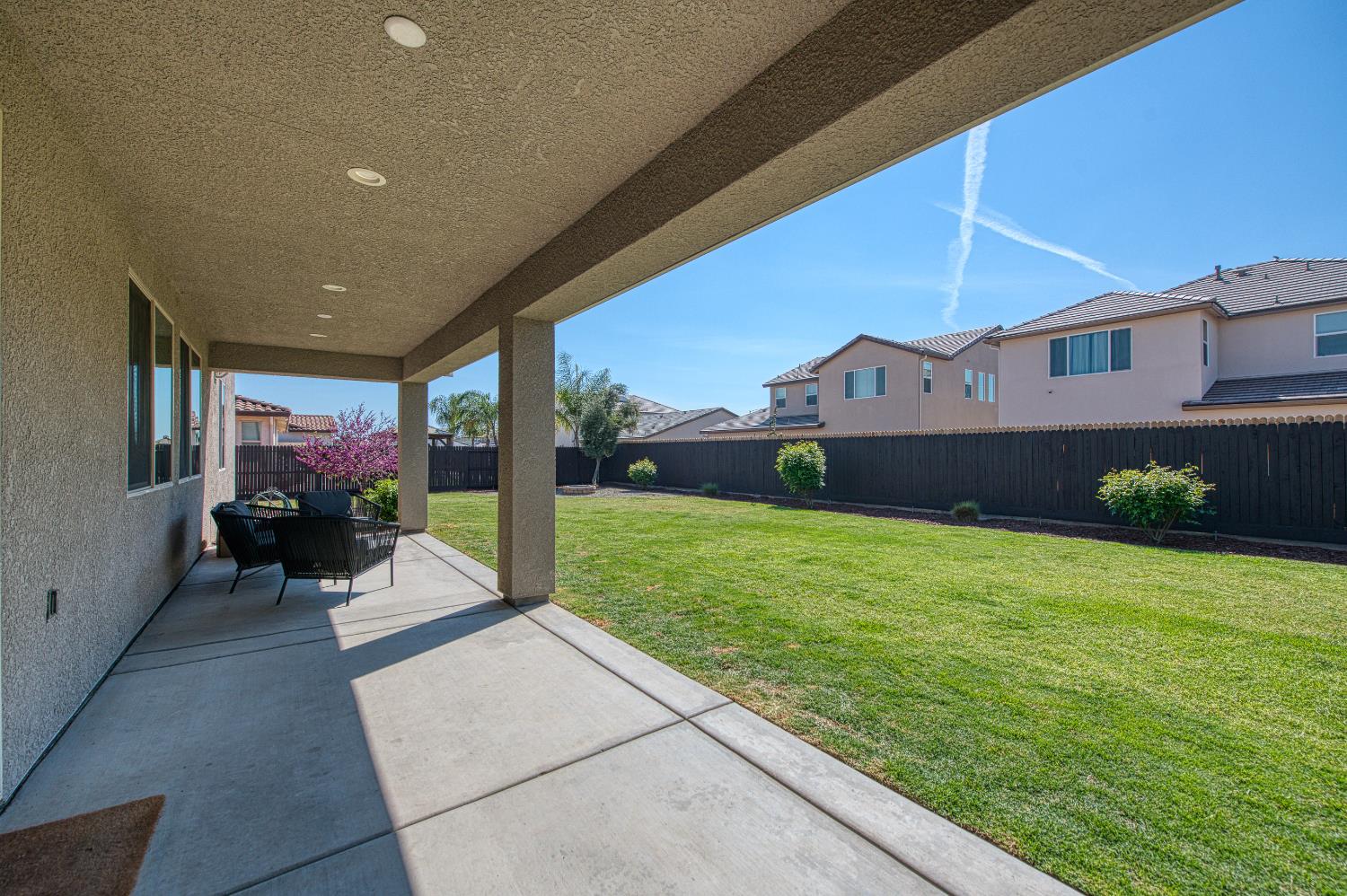753 E Aretha Ave, Fowler, CA 93625