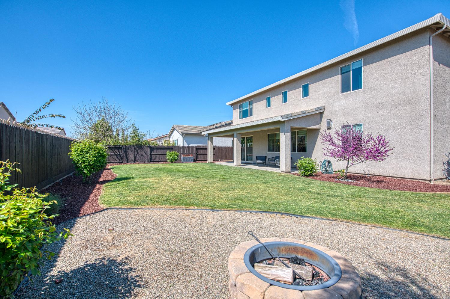 753 E Aretha Ave, Fowler, CA 93625