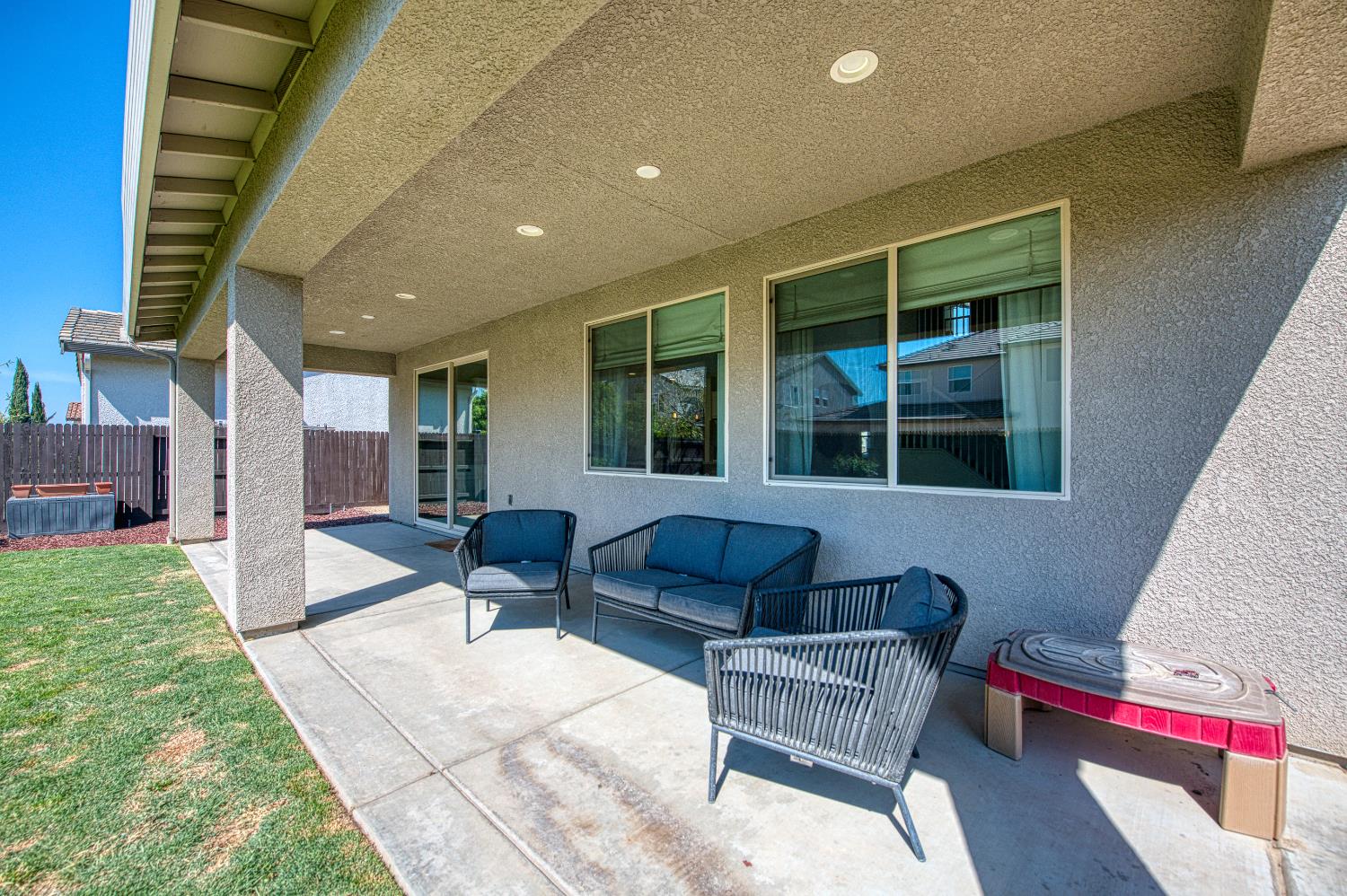 753 E Aretha Ave, Fowler, CA 93625