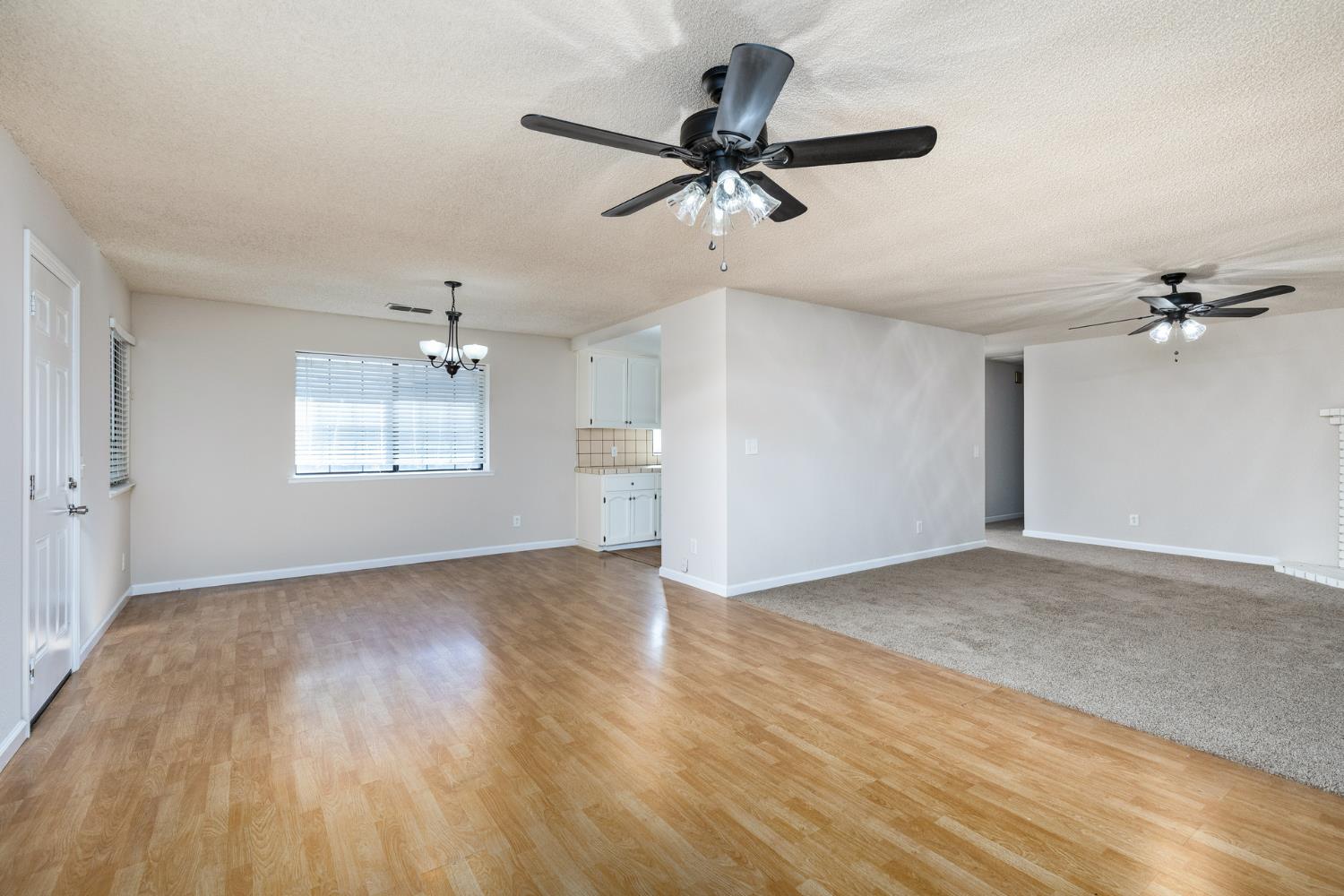 377 W Alluvial Ave, Pinedale, CA 93650