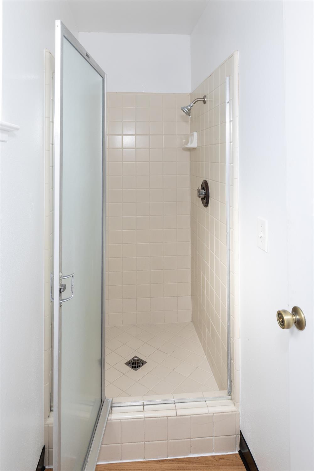 377 W Alluvial Ave, Pinedale, CA 93650