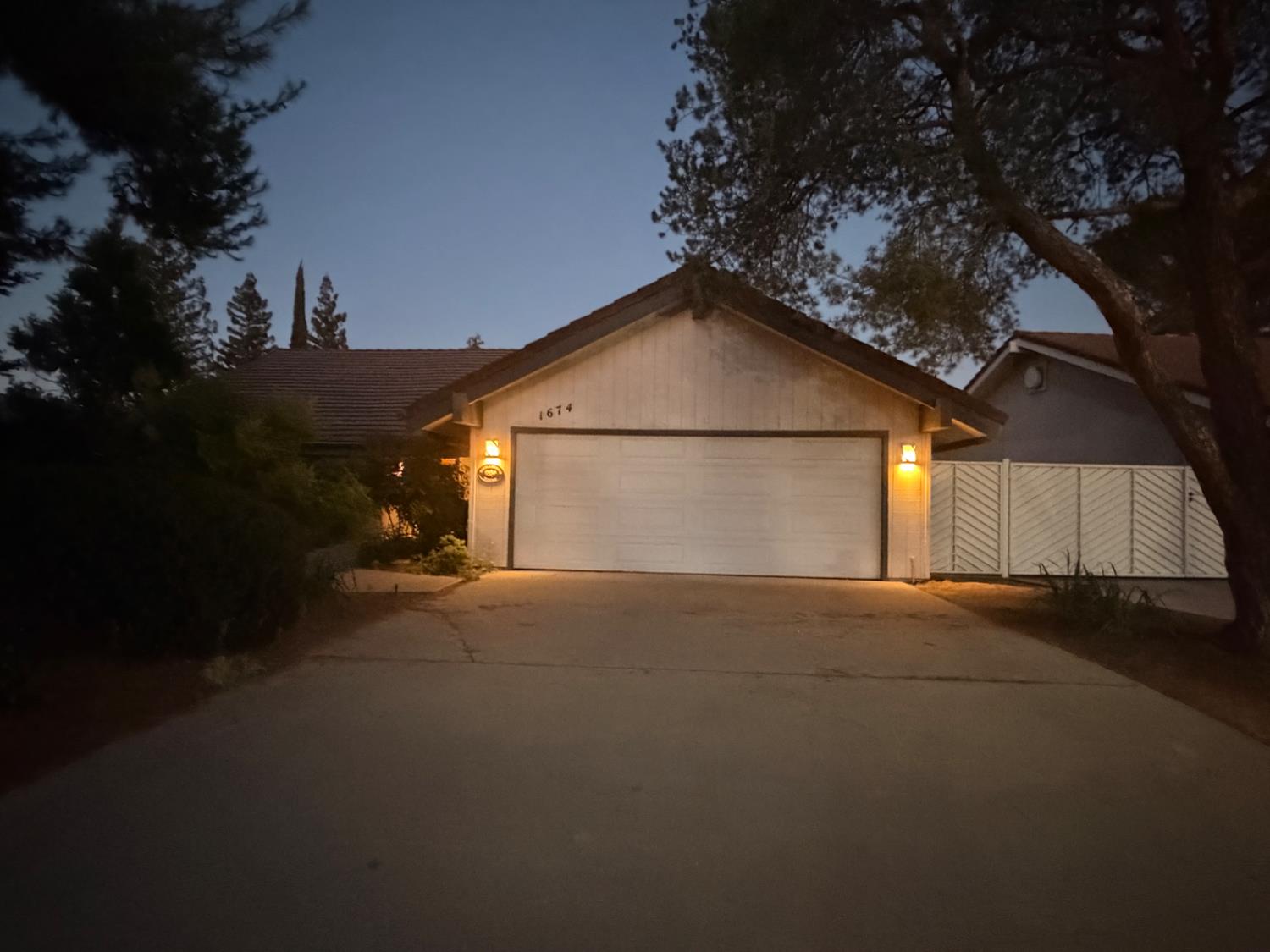 1674 W Bullard Ave, Fresno, CA 93711