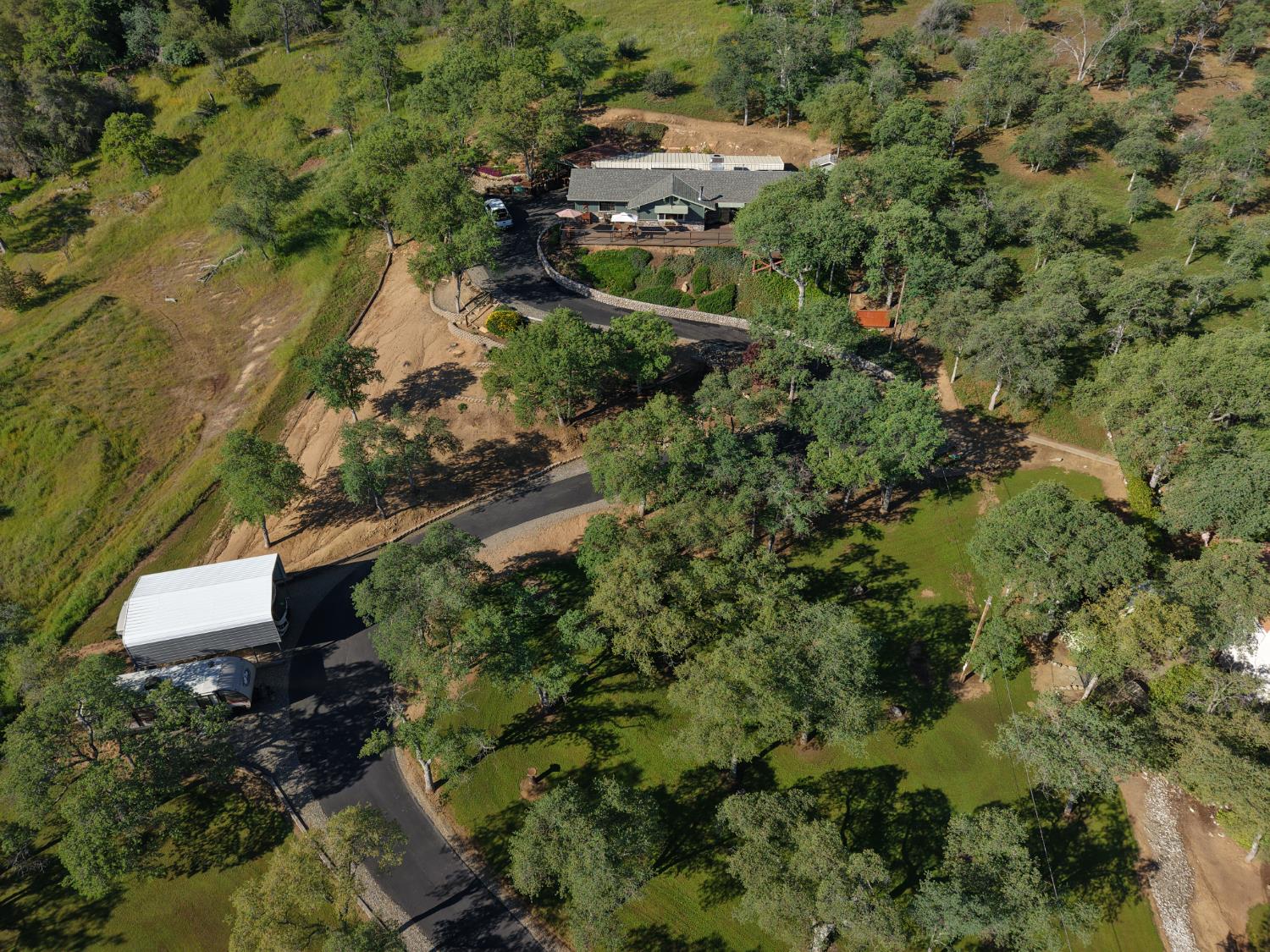 29890 Horseshoe Dr, Coarsegold, CA 93614