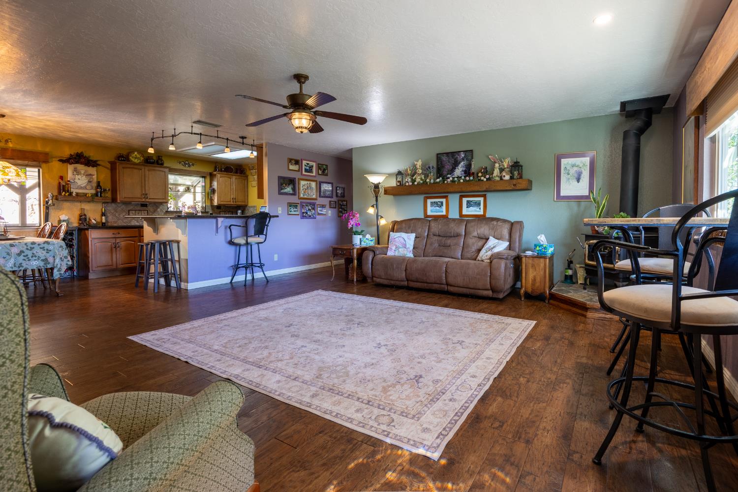 29890 Horseshoe Dr, Coarsegold, CA 93614