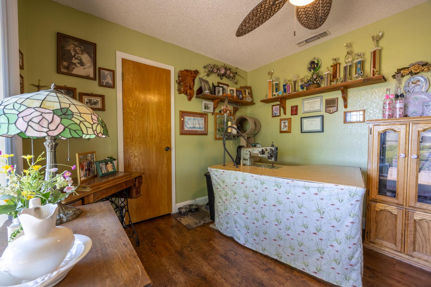 29890 Horseshoe Dr, Coarsegold, CA 93614