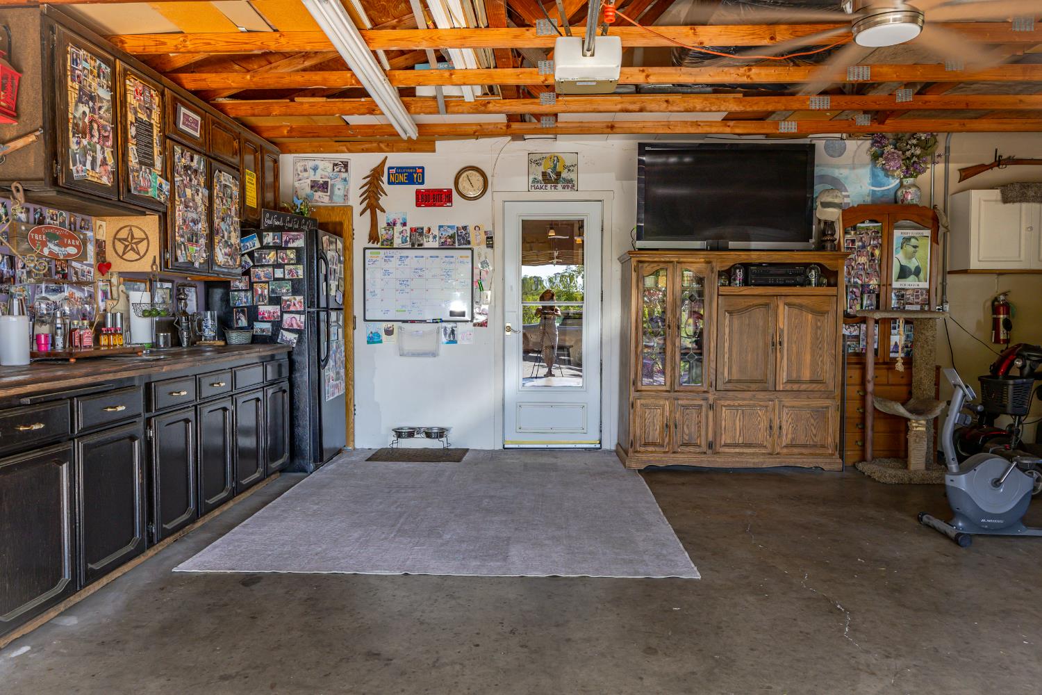 29890 Horseshoe Dr, Coarsegold, CA 93614