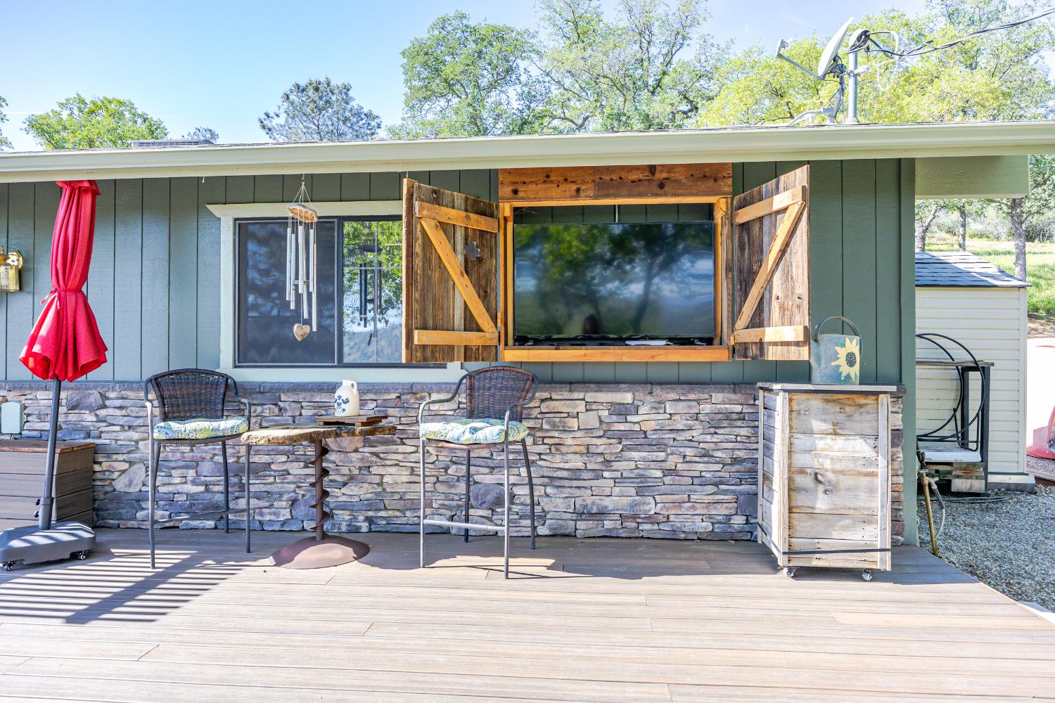 29890 Horseshoe Dr, Coarsegold, CA 93614