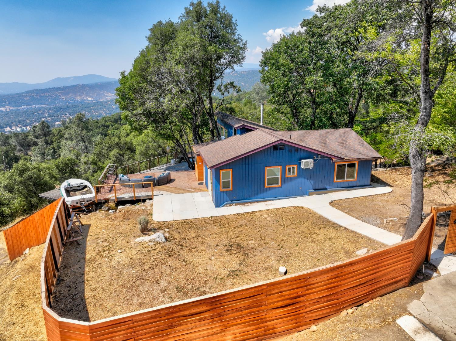 51571 Coyote Ridge Rd, Oakhurst, CA 93644