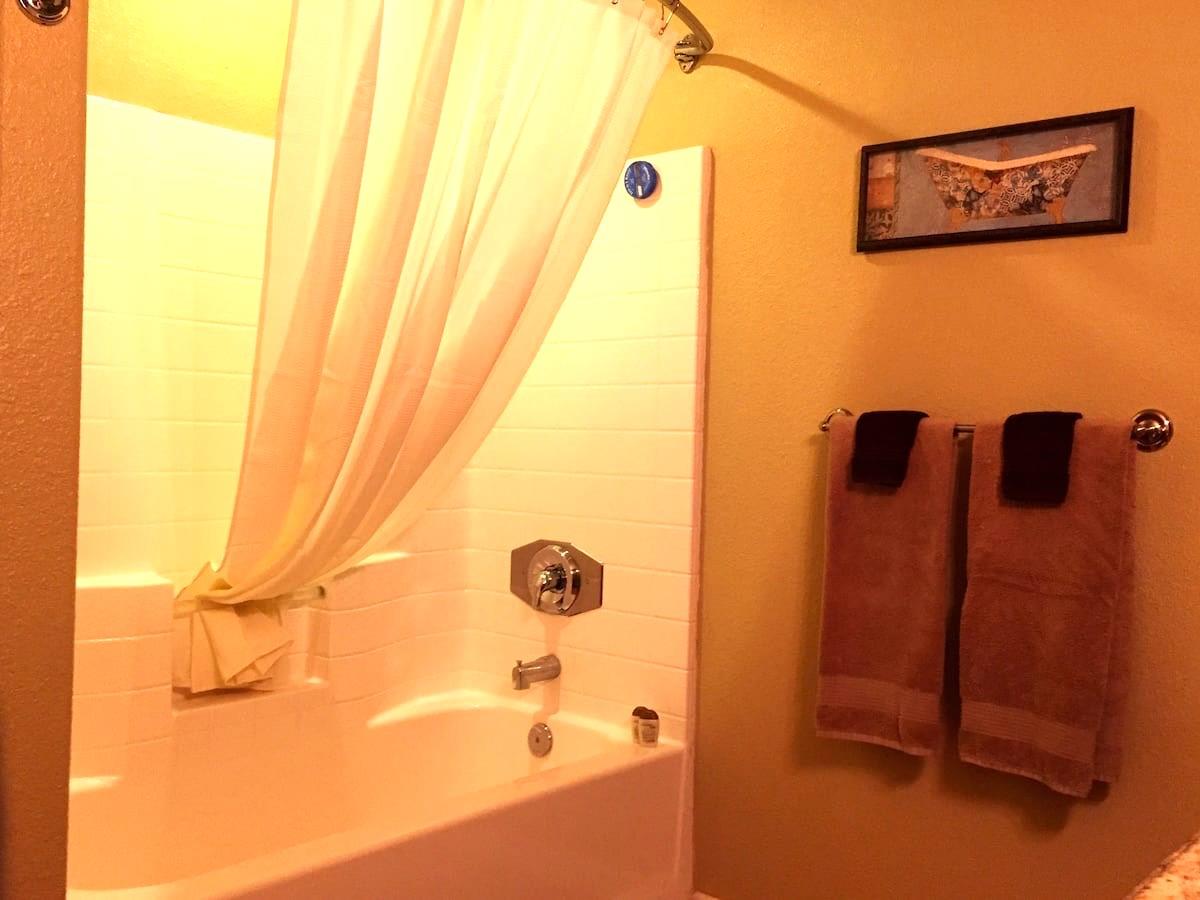 51571 Coyote Ridge Rd, Oakhurst, CA 93644