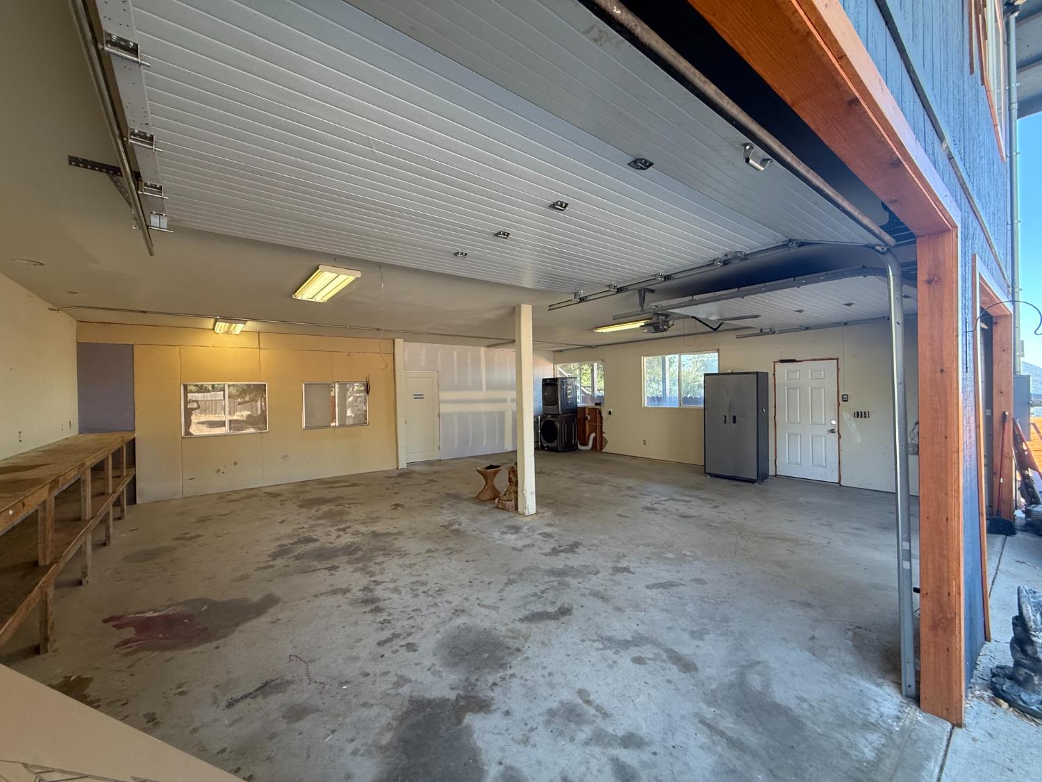 51571 Coyote Ridge Rd, Oakhurst, CA 93644