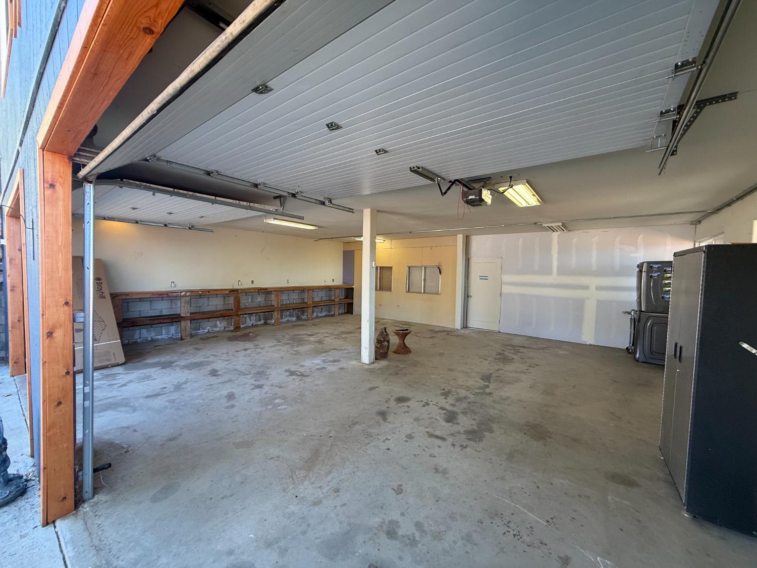 51571 Coyote Ridge Rd, Oakhurst, CA 93644