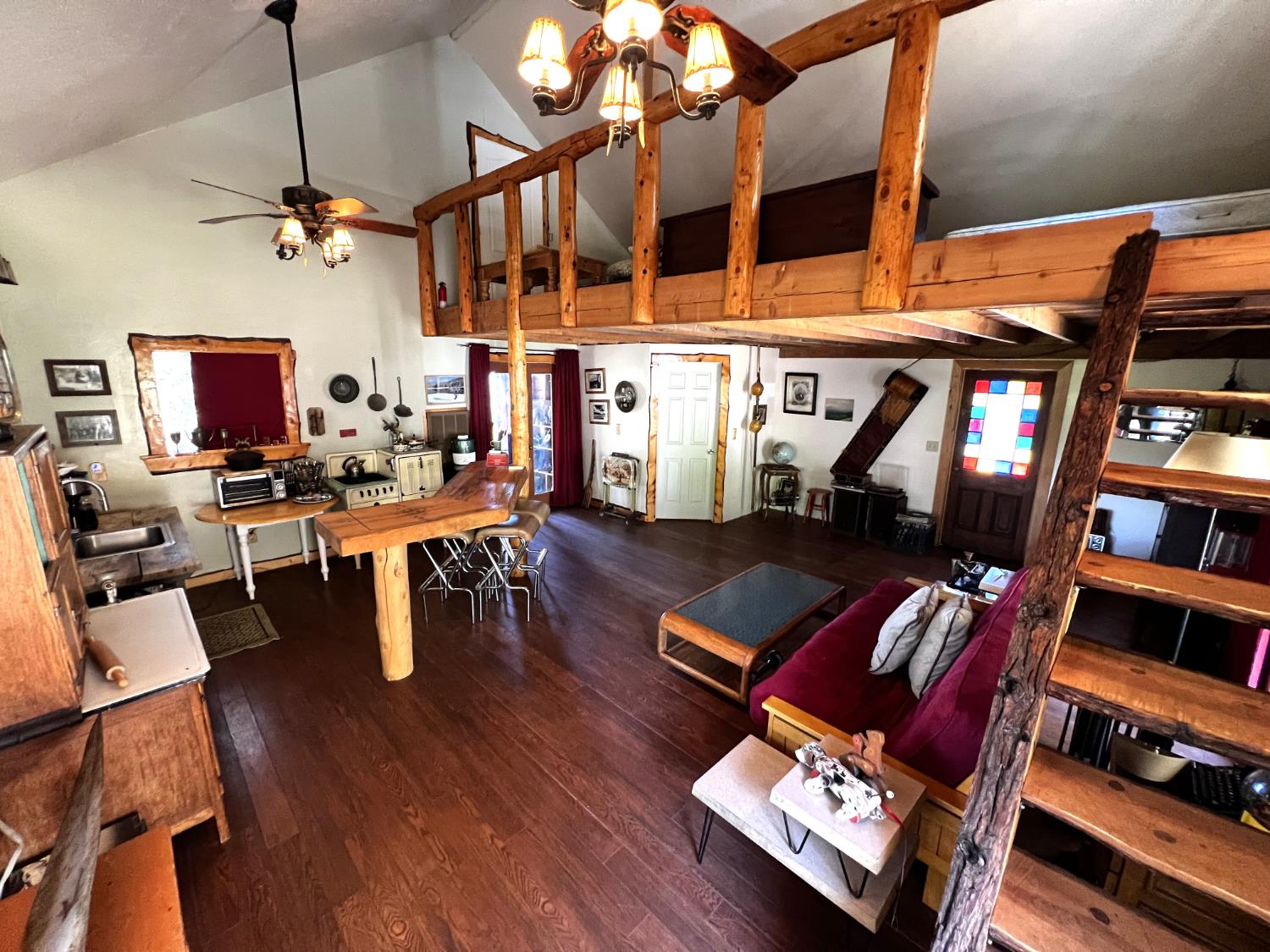 51571 Coyote Ridge Rd, Oakhurst, CA 93644