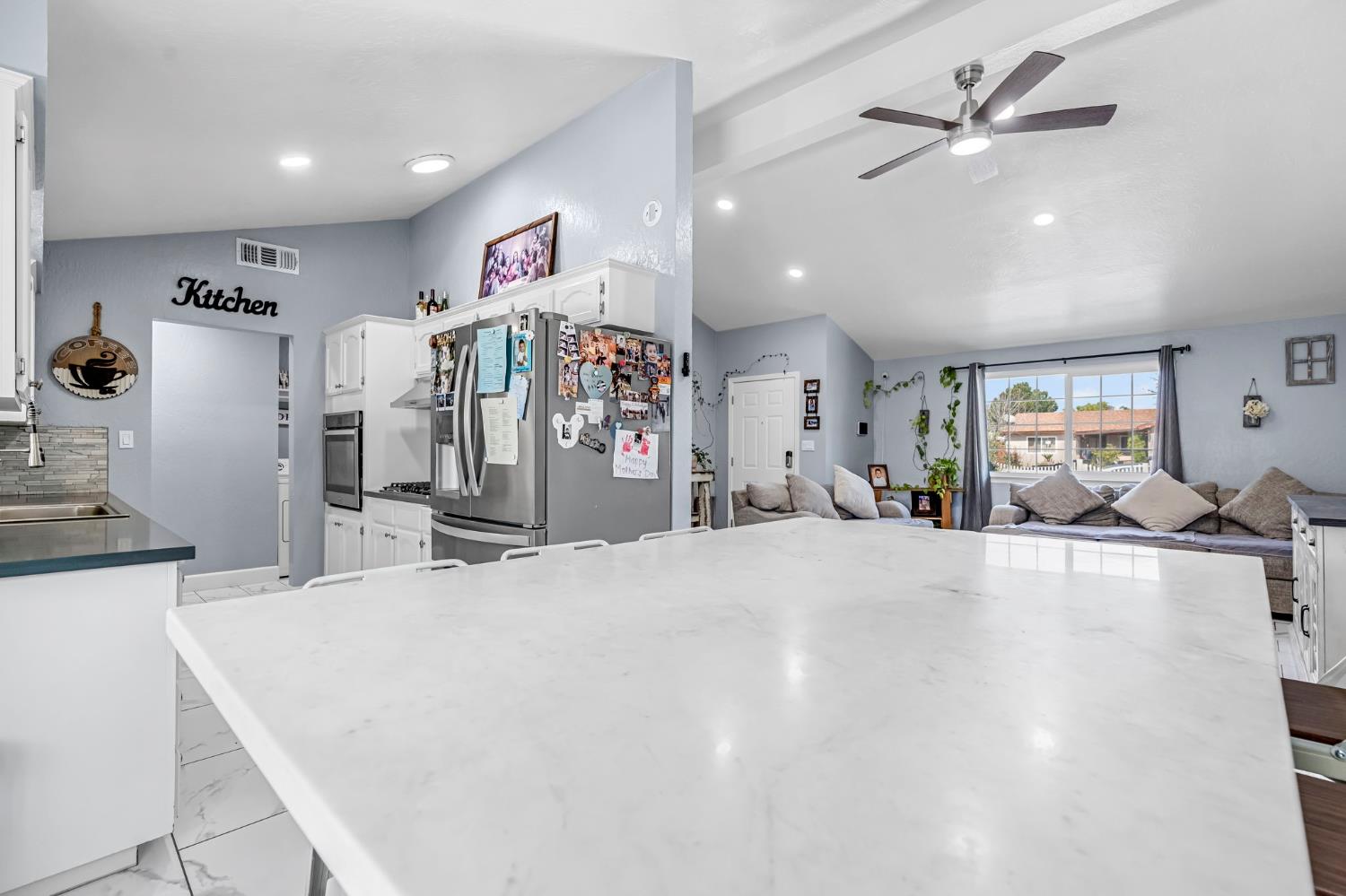 4239 W Cortland Ave, Fresno, CA 93722