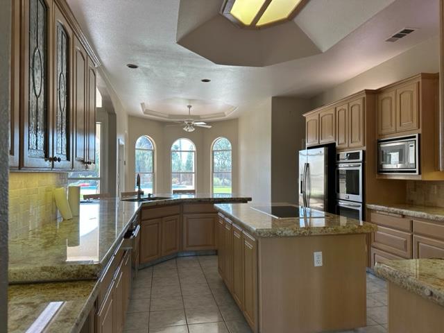 4167 W Fallon Ave, Fresno, CA 93722