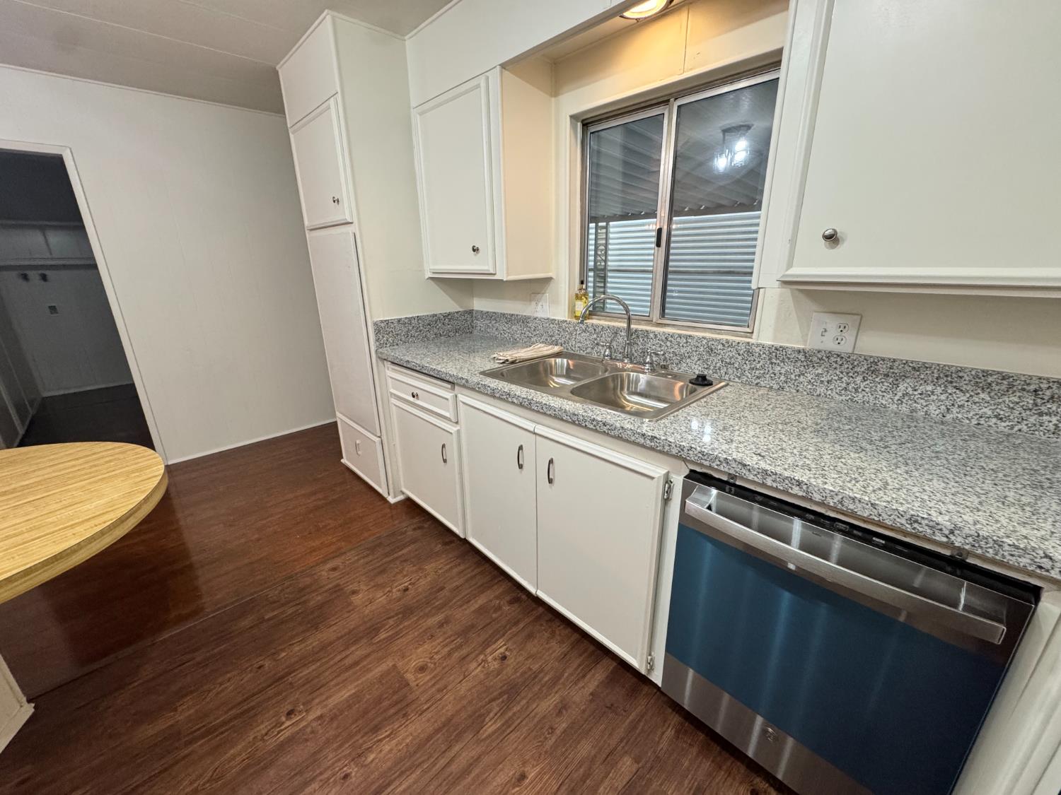 2706 W Ashlan #223, Fresno, CA 93705