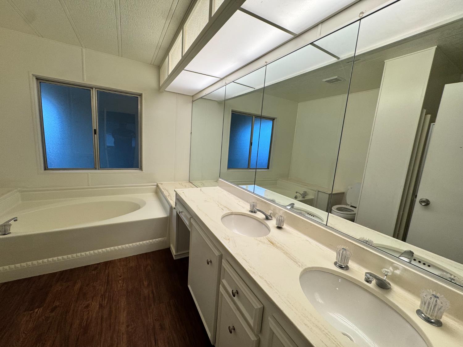 2706 W Ashlan #223, Fresno, CA 93705