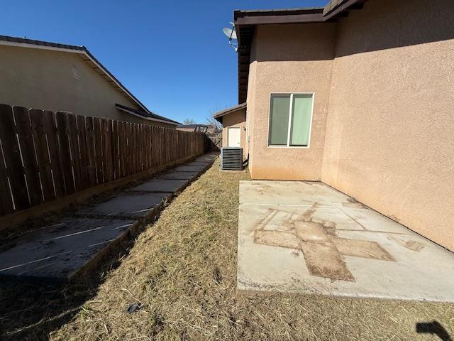 2347 E Jefferson Ave, Reedley, CA 93654