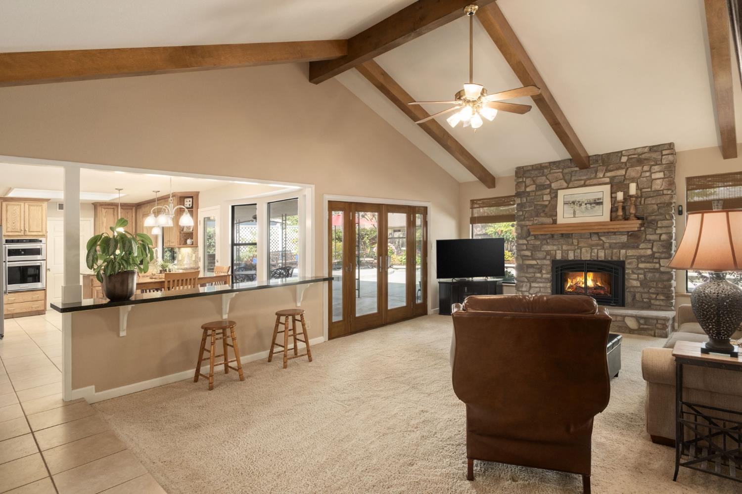 1572 E Decatur Ave, Fresno, CA 93720