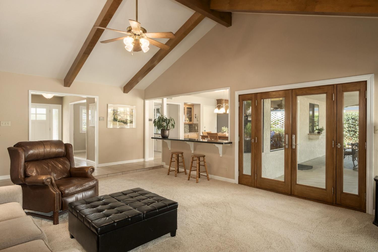 1572 E Decatur Ave, Fresno, CA 93720