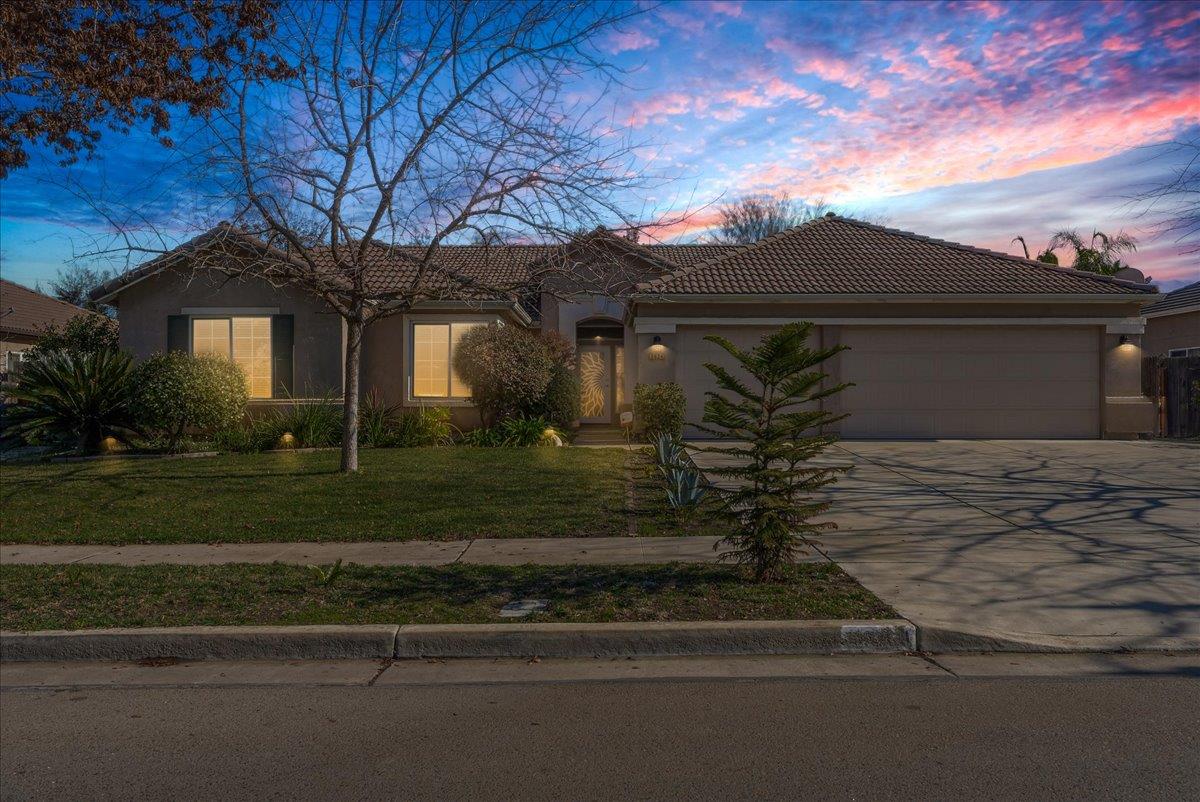 3624 N Jackie St, Visalia, CA 93291