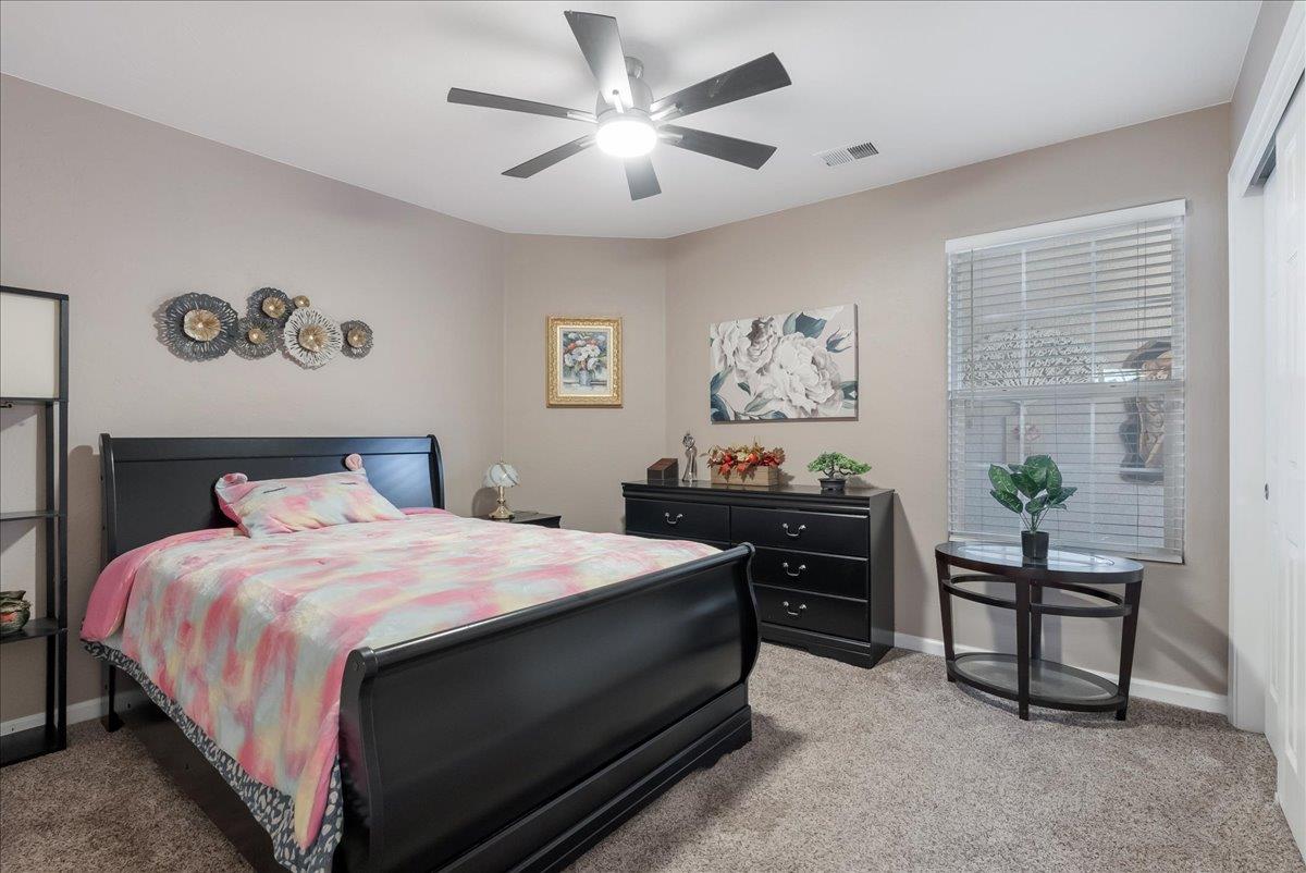 3624 N Jackie St, Visalia, CA 93291