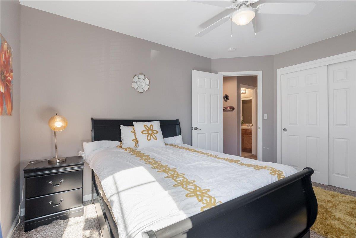 3624 N Jackie St, Visalia, CA 93291