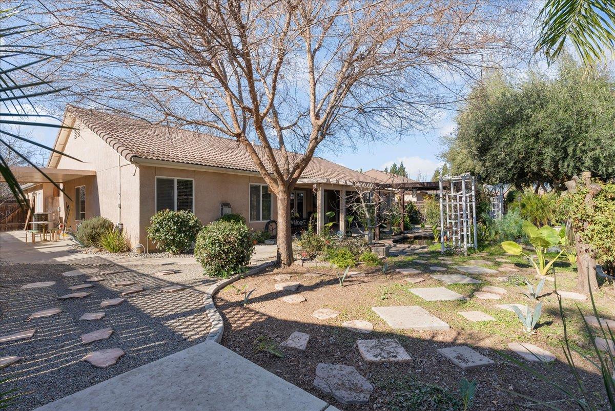 3624 N Jackie St, Visalia, CA 93291