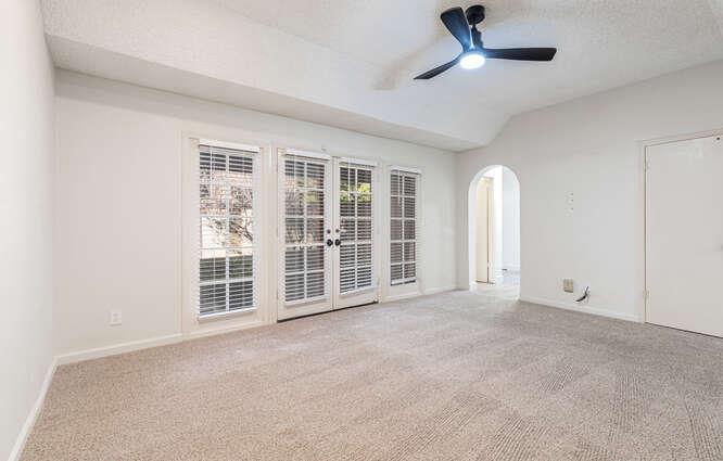 2063 W Barstow Ave, Fresno, CA 93711