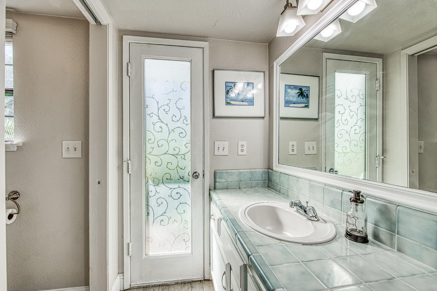 40624 Saddleback Rd, Bass Lake, CA 93604