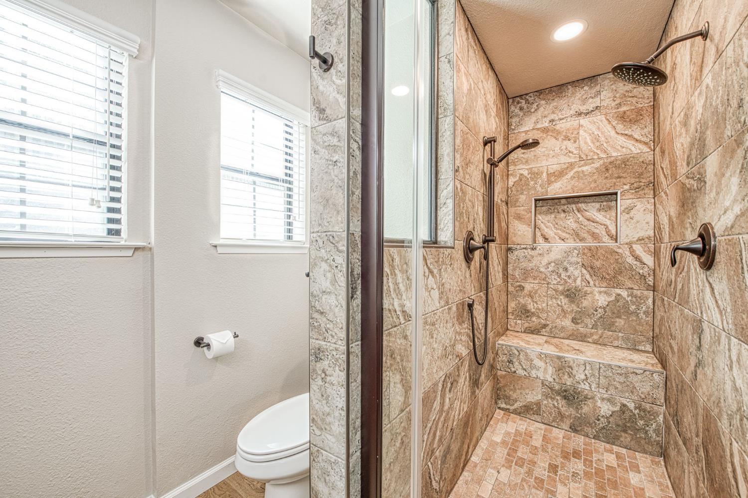 40624 Saddleback Rd, Bass Lake, CA 93604