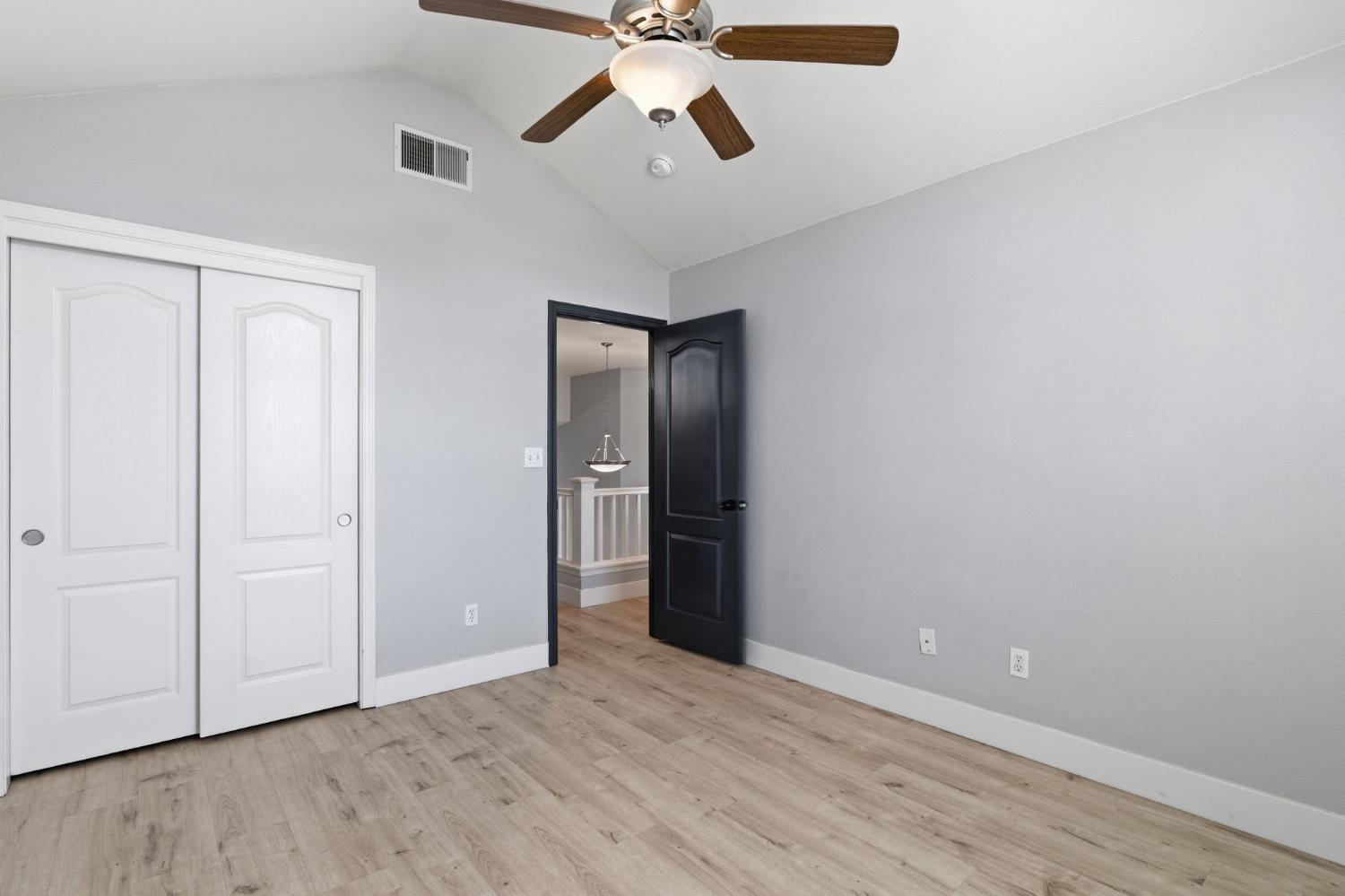 6704 N Lola Ave, Fresno, CA 93722