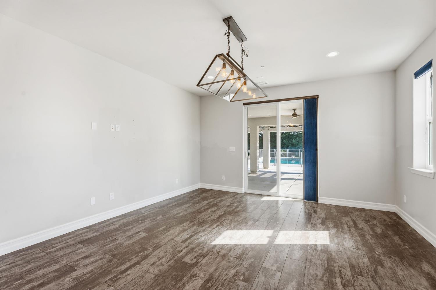 5675 Boston Ave, Kingsburg, CA 93631