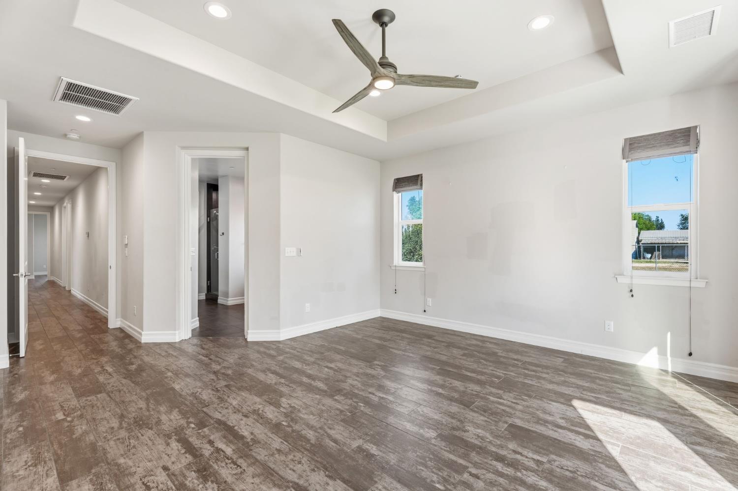 5675 Boston Ave, Kingsburg, CA 93631