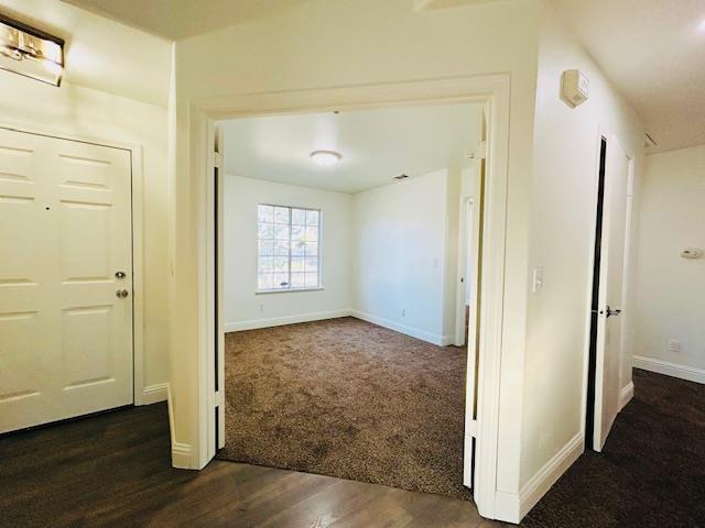 5260 E Wildflower Ln, Fresno, CA 93725