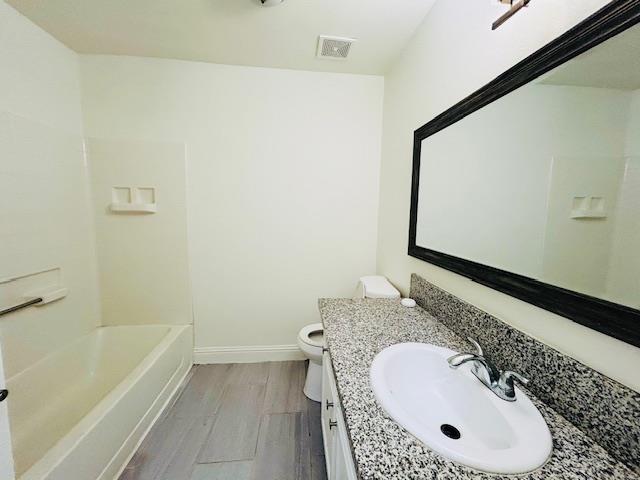 5260 E Wildflower Ln, Fresno, CA 93725