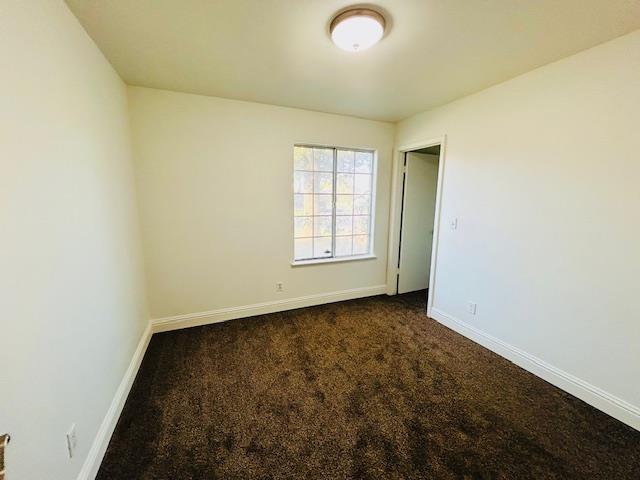 5260 E Wildflower Ln, Fresno, CA 93725