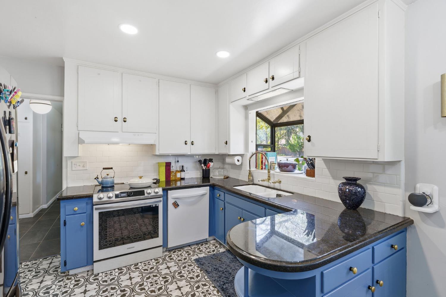 4934 N Del Mar Ave, Fresno, CA 93704