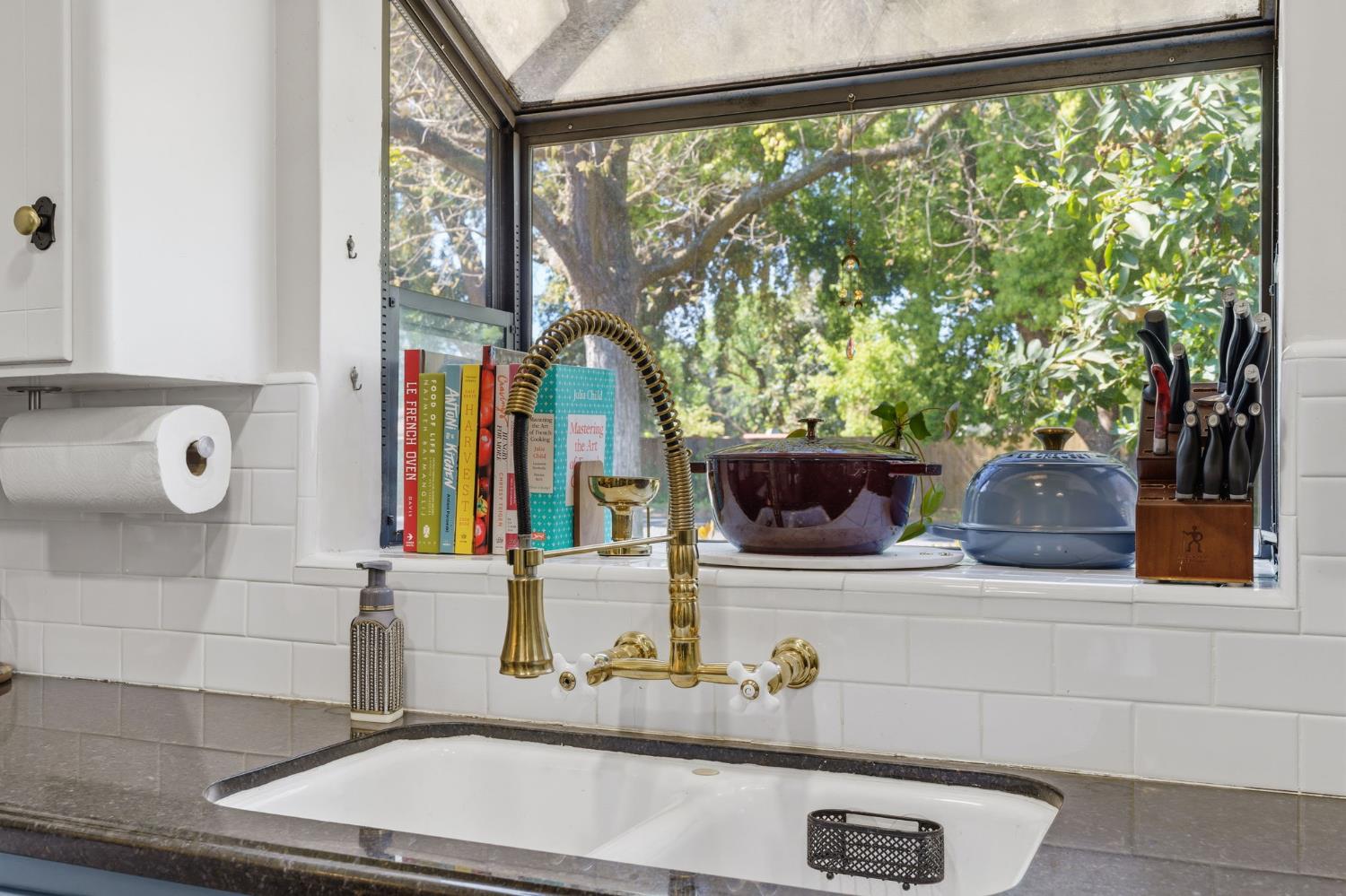 4934 N Del Mar Ave, Fresno, CA 93704