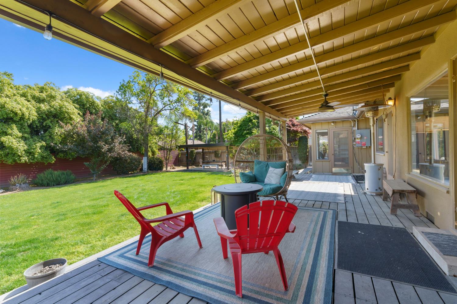 4934 N Del Mar Ave, Fresno, CA 93704