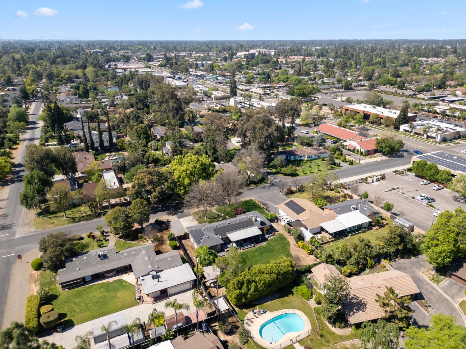 4934 N Del Mar Ave, Fresno, CA 93704