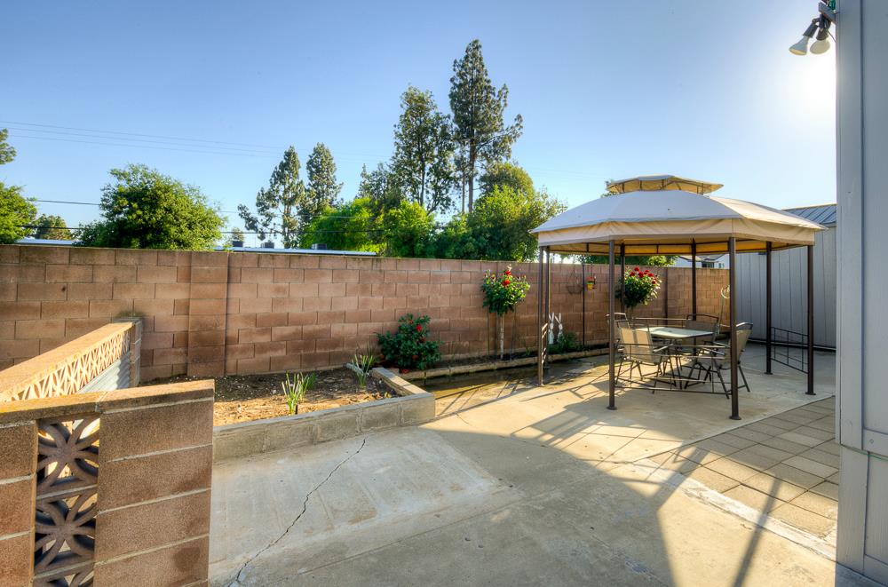 1001 Sylmar Ave #3, Clovis, CA 93612