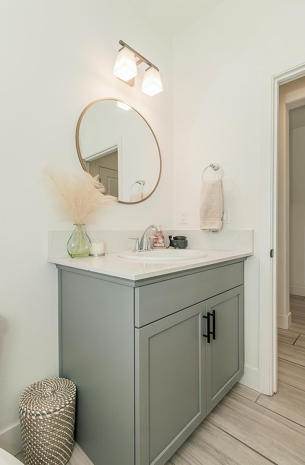 4254 Oak Knoll Rd, Madera, CA 93636