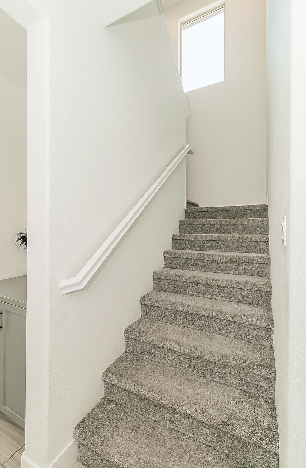 4254 Oak Knoll Rd, Madera, CA 93636