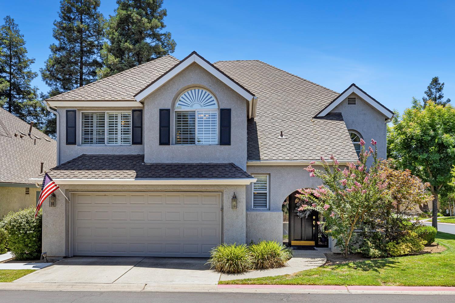 3075 W Silverhill Ln, Fresno, CA 93711