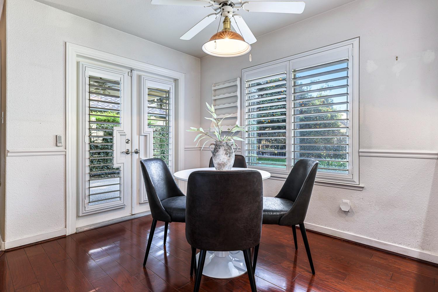 3075 W Silverhill Ln, Fresno, CA 93711