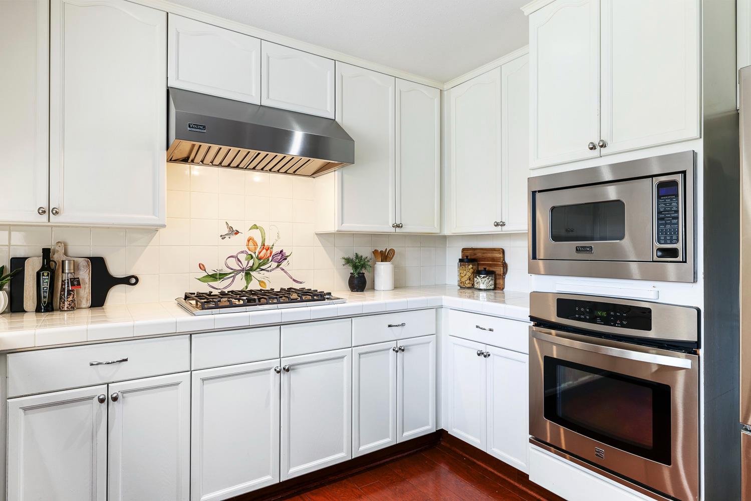 3075 W Silverhill Ln, Fresno, CA 93711