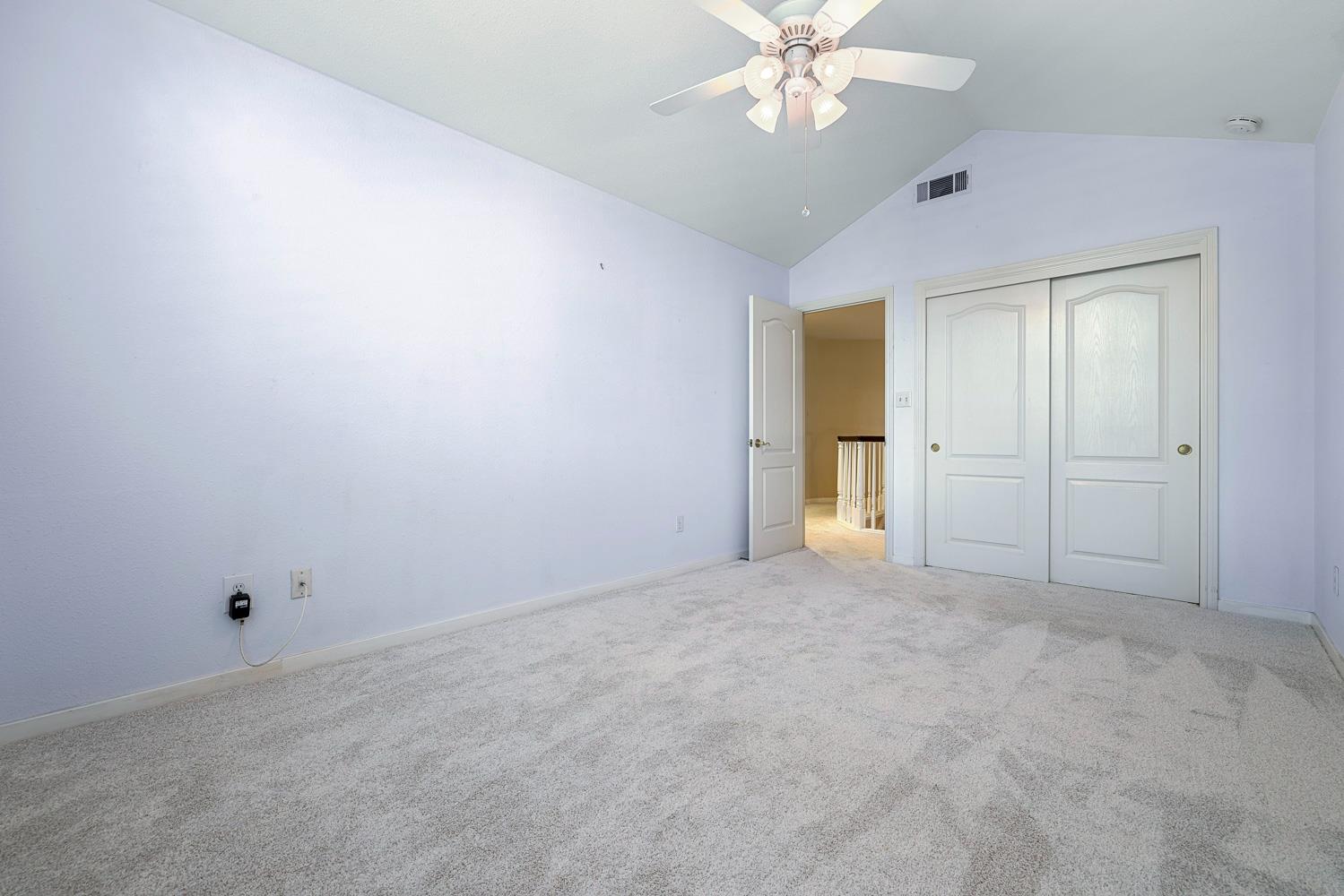 3075 W Silverhill Ln, Fresno, CA 93711