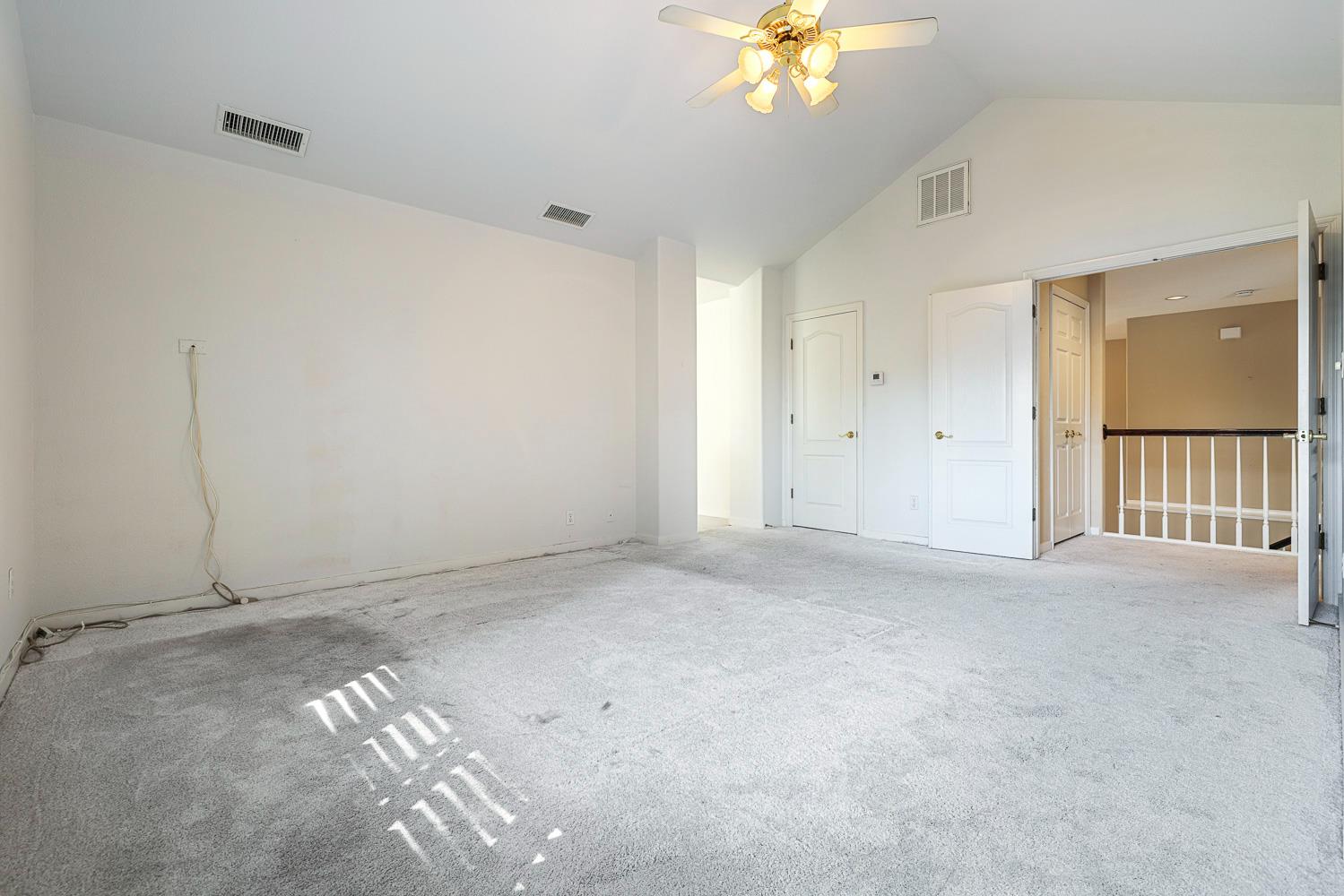 3075 W Silverhill Ln, Fresno, CA 93711