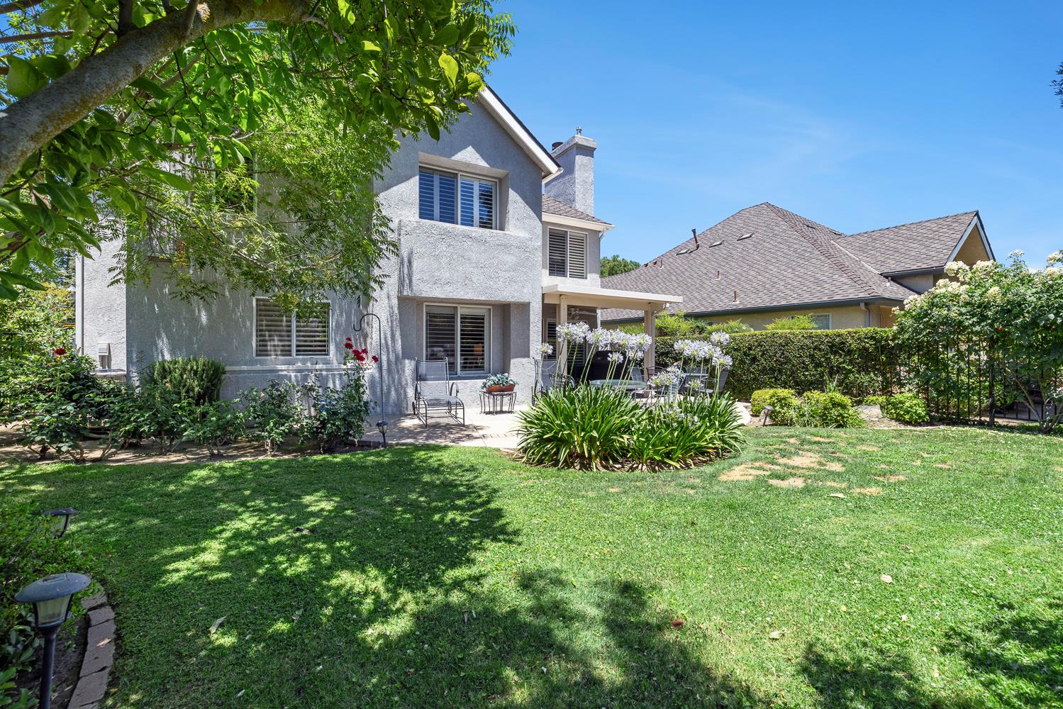 3075 W Silverhill Ln, Fresno, CA 93711