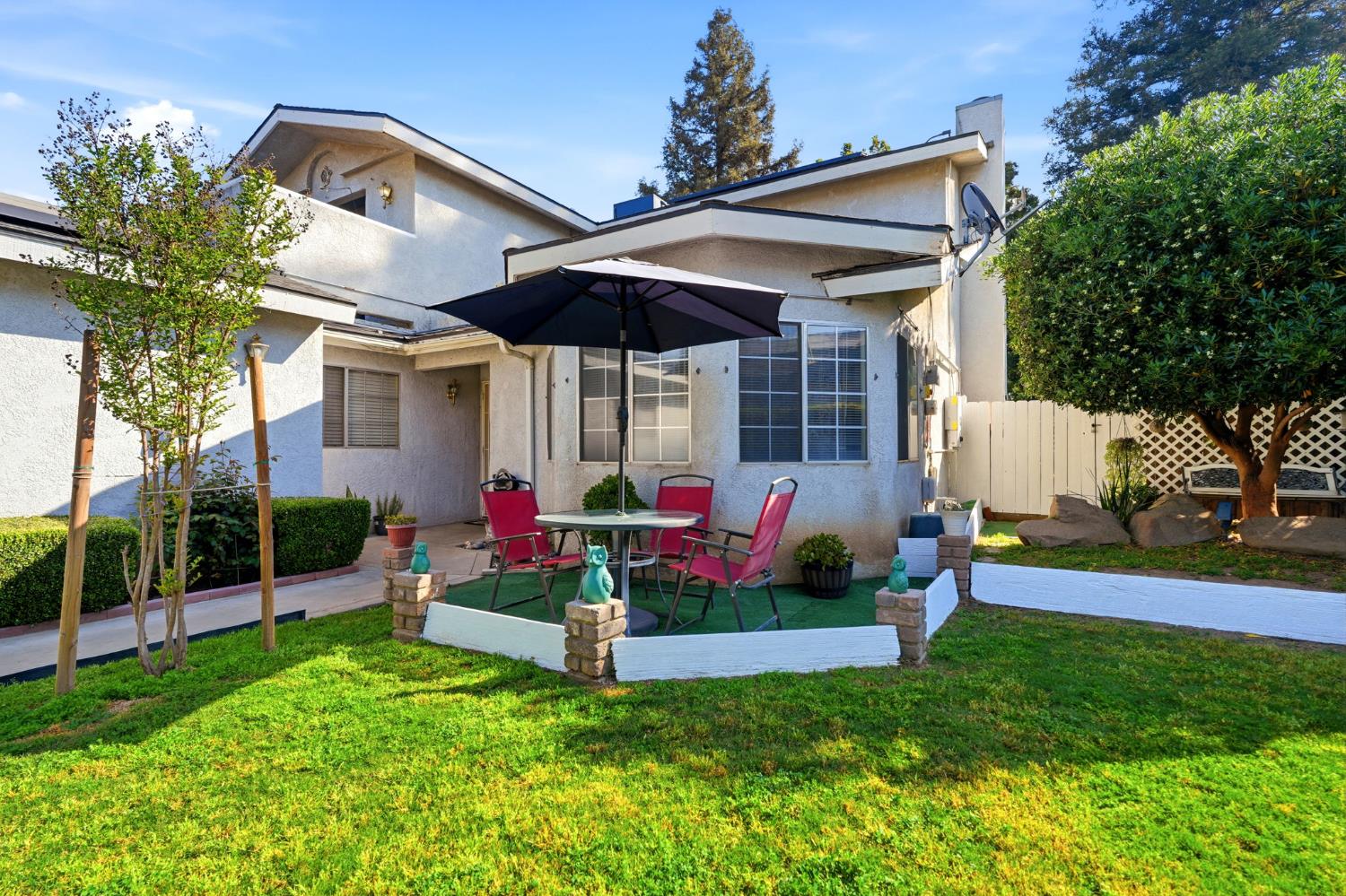 6316 N Barcus Ave, Fresno, CA 93722